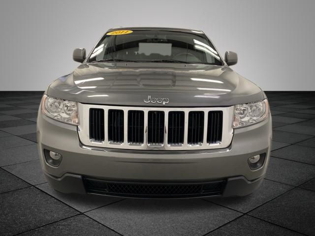 Used 2011 Jeep Grand Cherokee Laredo with VIN 1J4RR4GG1BC731488 for sale in Holland, MI
