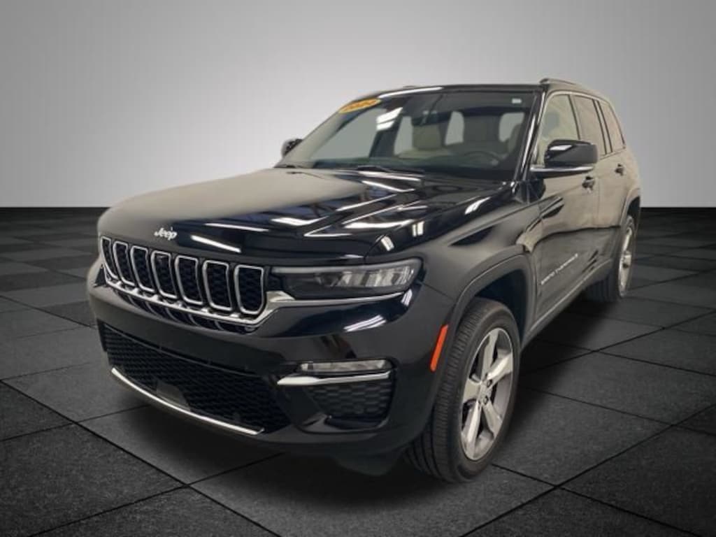 Used 2024 Jeep Grand Cherokee Limited SUV