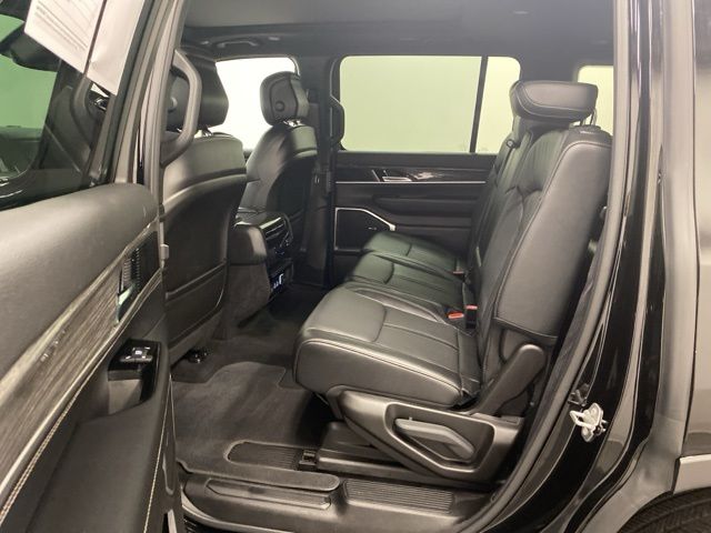 2022 Jeep Wagoneer Series II - Photo 21