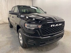 2025 Ram 1500 BIG HORN CREW CAB 4X4 5'7 BOX Pickup