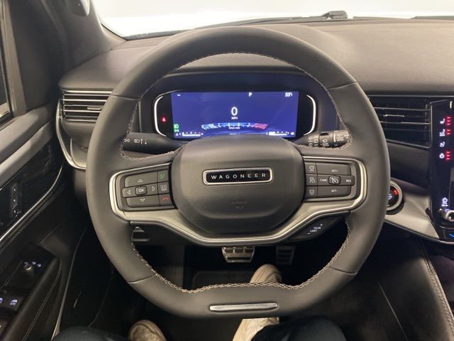 2023 Jeep Wagoneer Series II - Photo 18