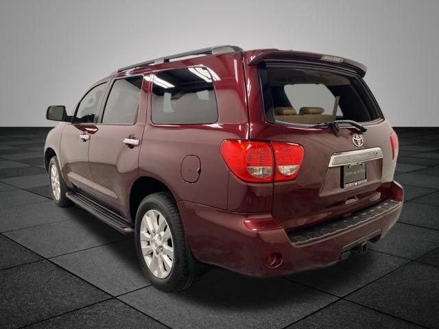2011 Toyota Sequoia Platinum photo 4