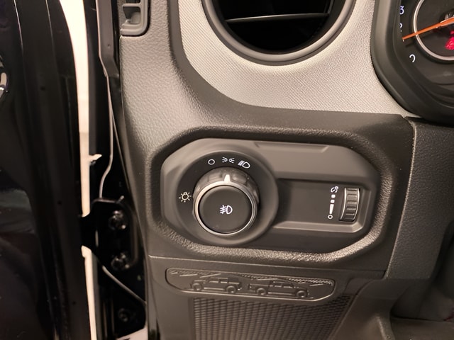 2026 Jeep Wrangler 4-Door Sport - Photo 16