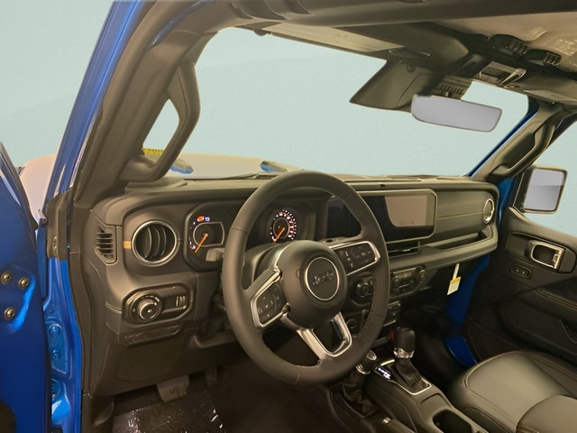 2026 Jeep Wrangler 4-Door Sahara - Photo 7