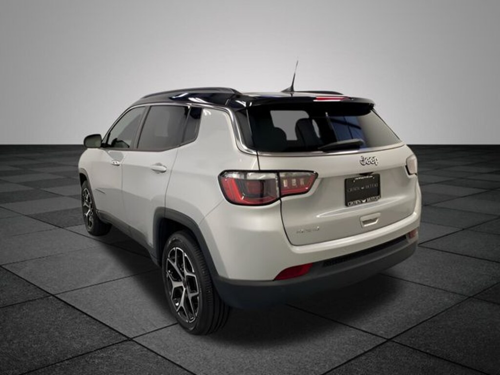 Used 2025 Jeep Compass Limited SUV