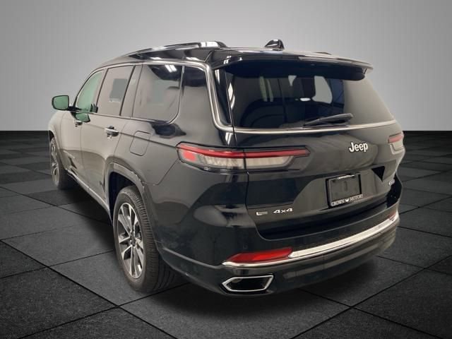 2022 Jeep Grand Cherokee Overland photo 4