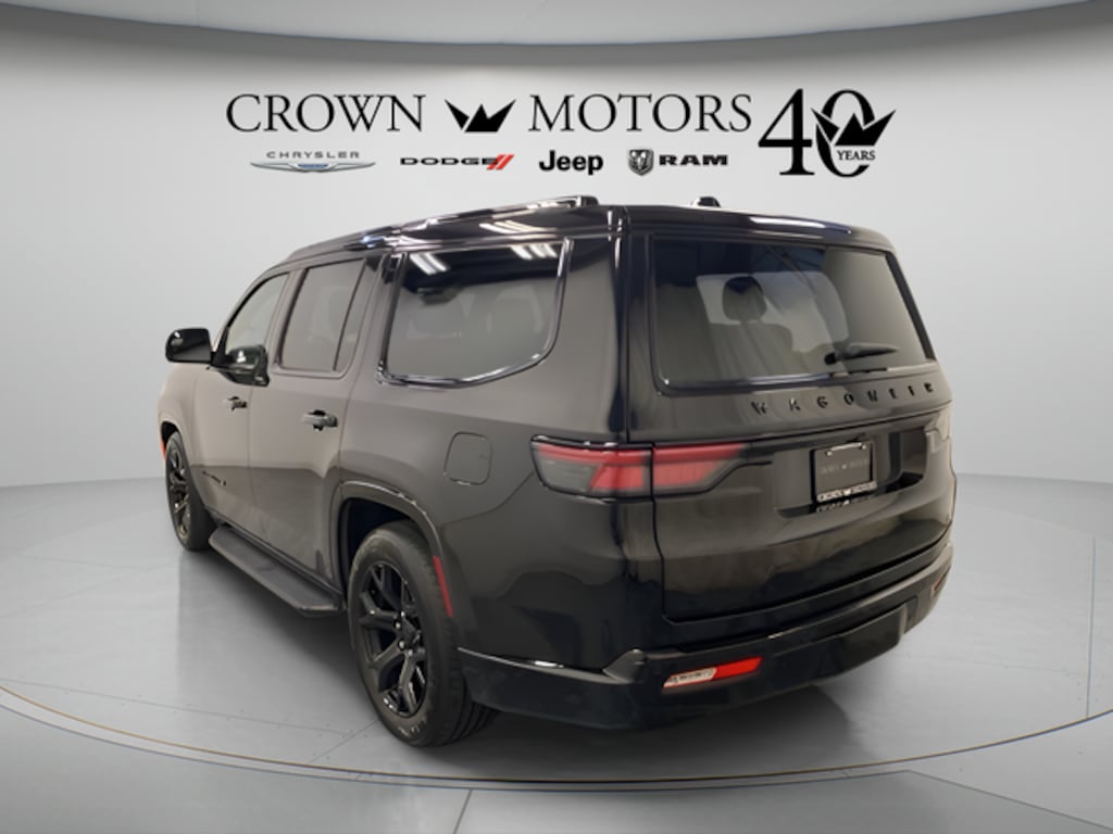 Used 2025 Jeep Wagoneer Series II SUV