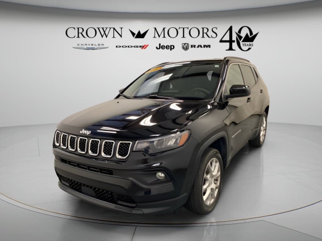 Used 2023 Jeep Compass Latitude Lux SUV