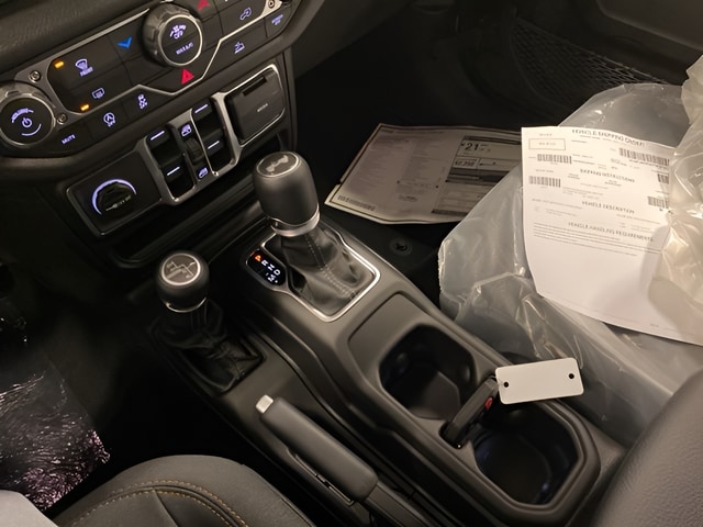 2026 Jeep Wrangler 4-Door Sport - Photo 13