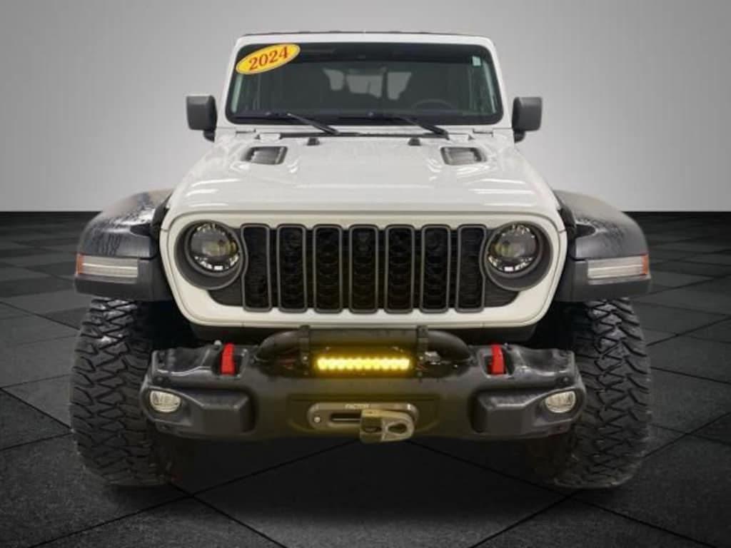 Used 2024 Jeep Gladiator Rubicon Truck Crew Cab