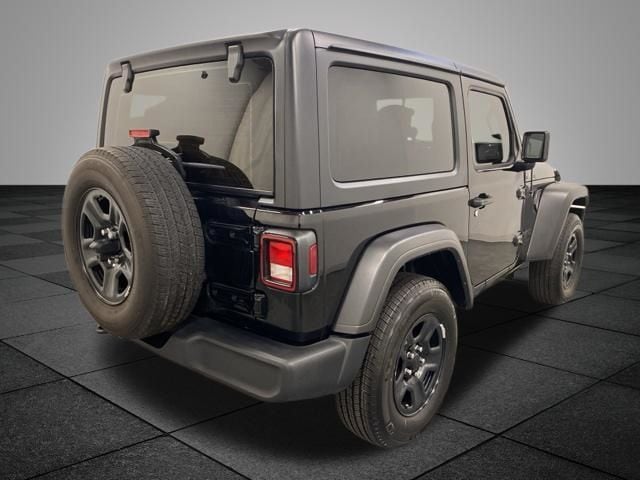 2022 Jeep Wrangler Sport - Photo 7