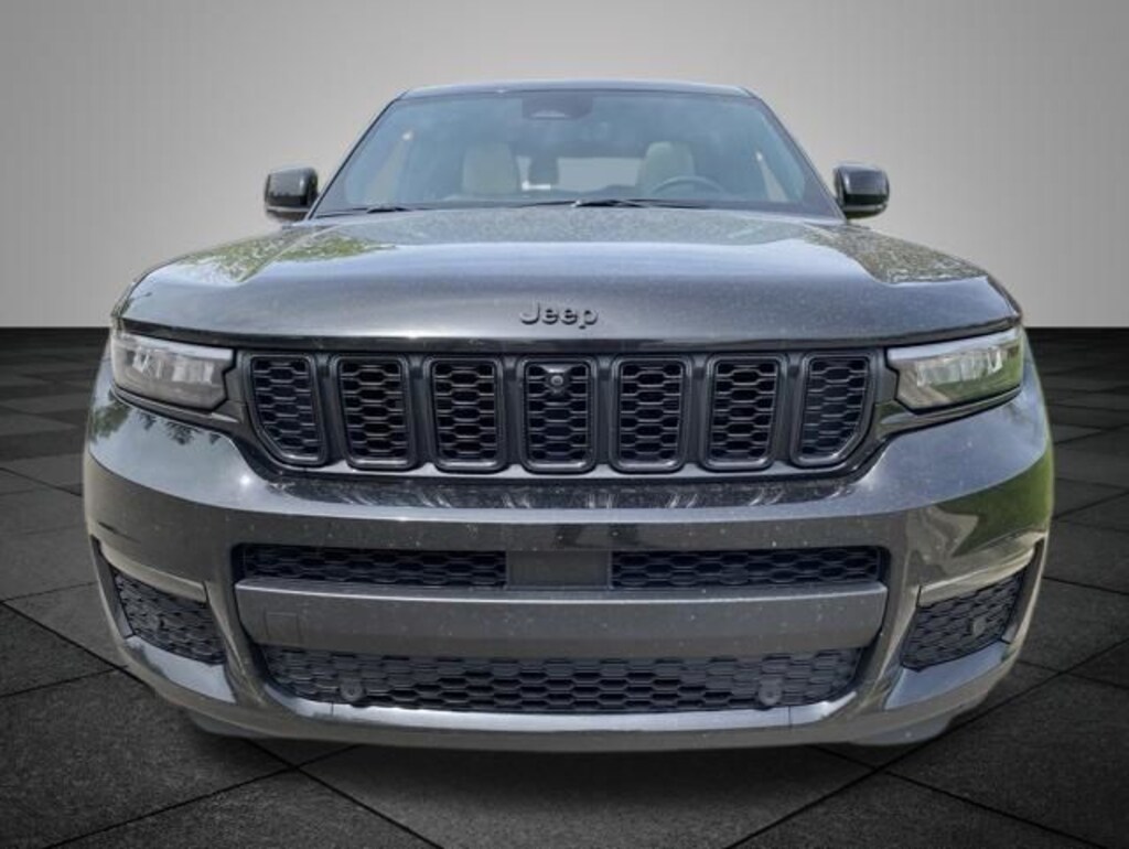 Used 2025 Jeep Grand Cherokee L Limited SUV