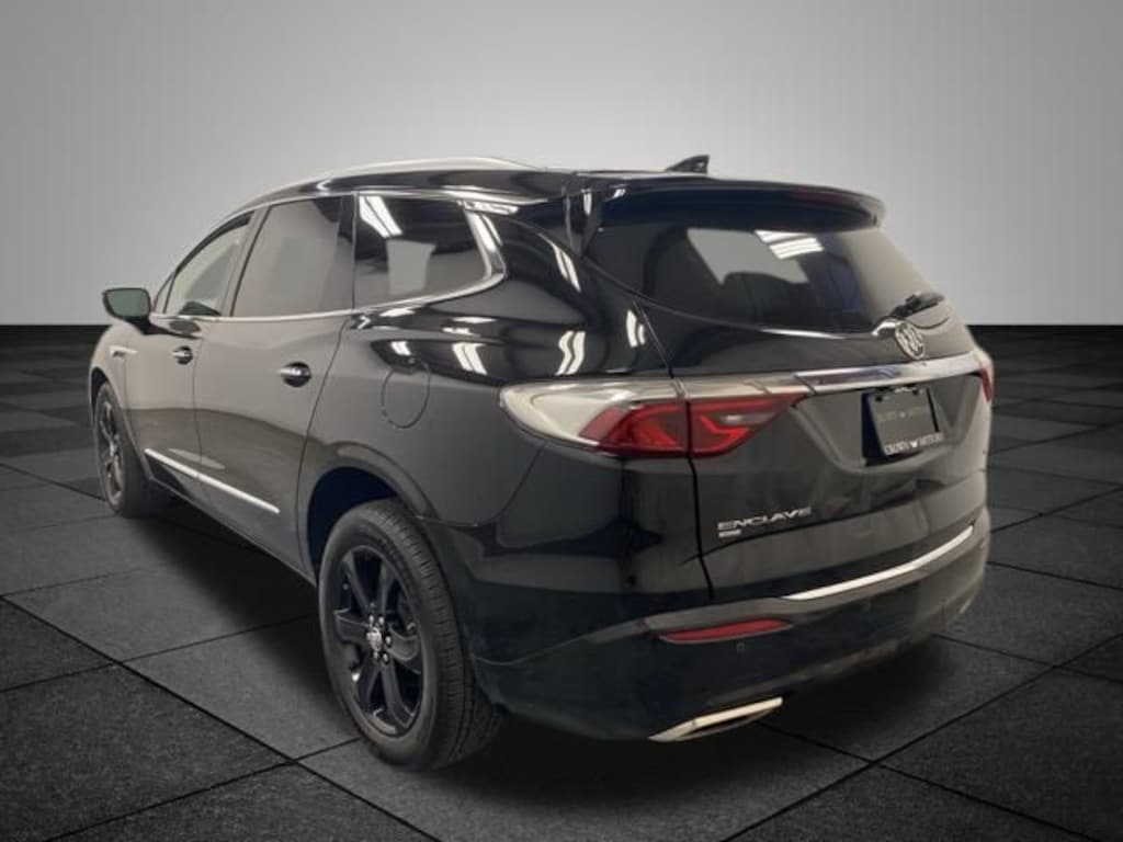 Used 2023 Buick Enclave Essence SUV