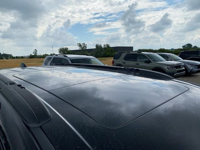 2025 Chrysler Pacifica Hybrid S Appearance photo 4