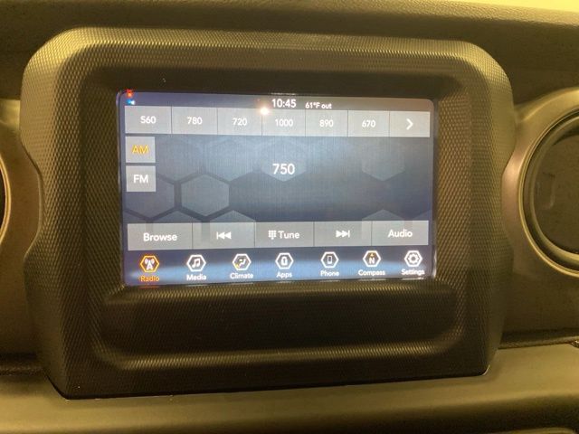 2022 Jeep Wrangler Sport - Photo 12