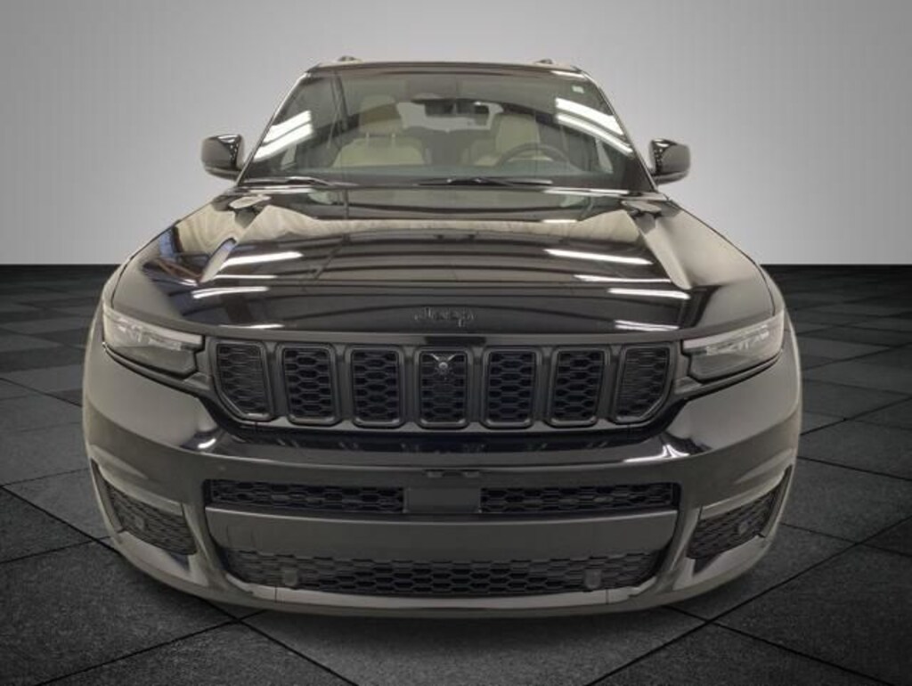 Used 2025 Jeep Grand Cherokee L Limited SUV
