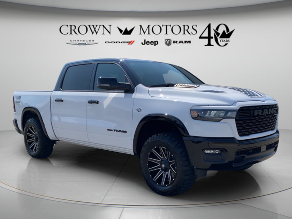 New 2026 Ram 1500 BIG HORN CREW CAB 4X4 5'7 BOX Pickup