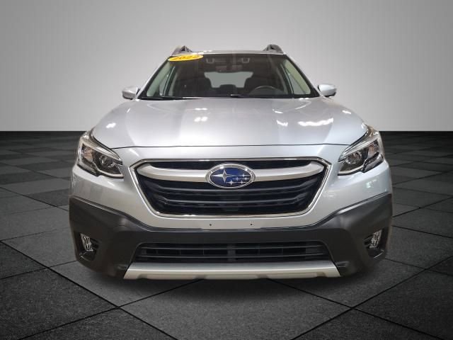 2022 Subaru Outback Limited photo 2