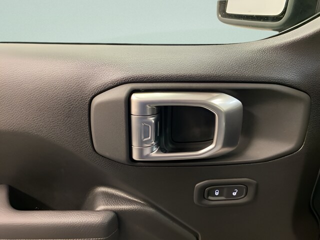 2026 Jeep Wrangler 4-Door Sport - Photo 17
