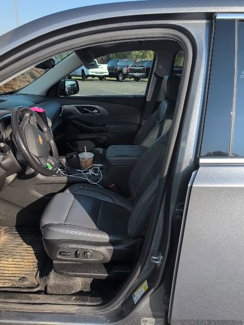 2019 Chevrolet Traverse Leather photo 2