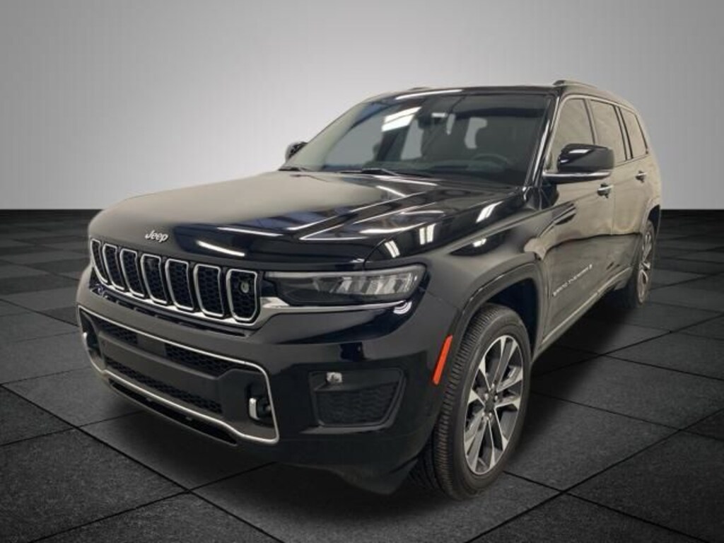 Used 2023 Jeep Grand Cherokee Overland SUV