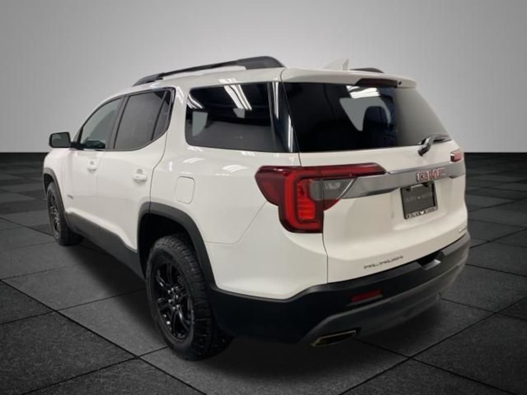 Used 2023 GMC Acadia AT4 SUV
