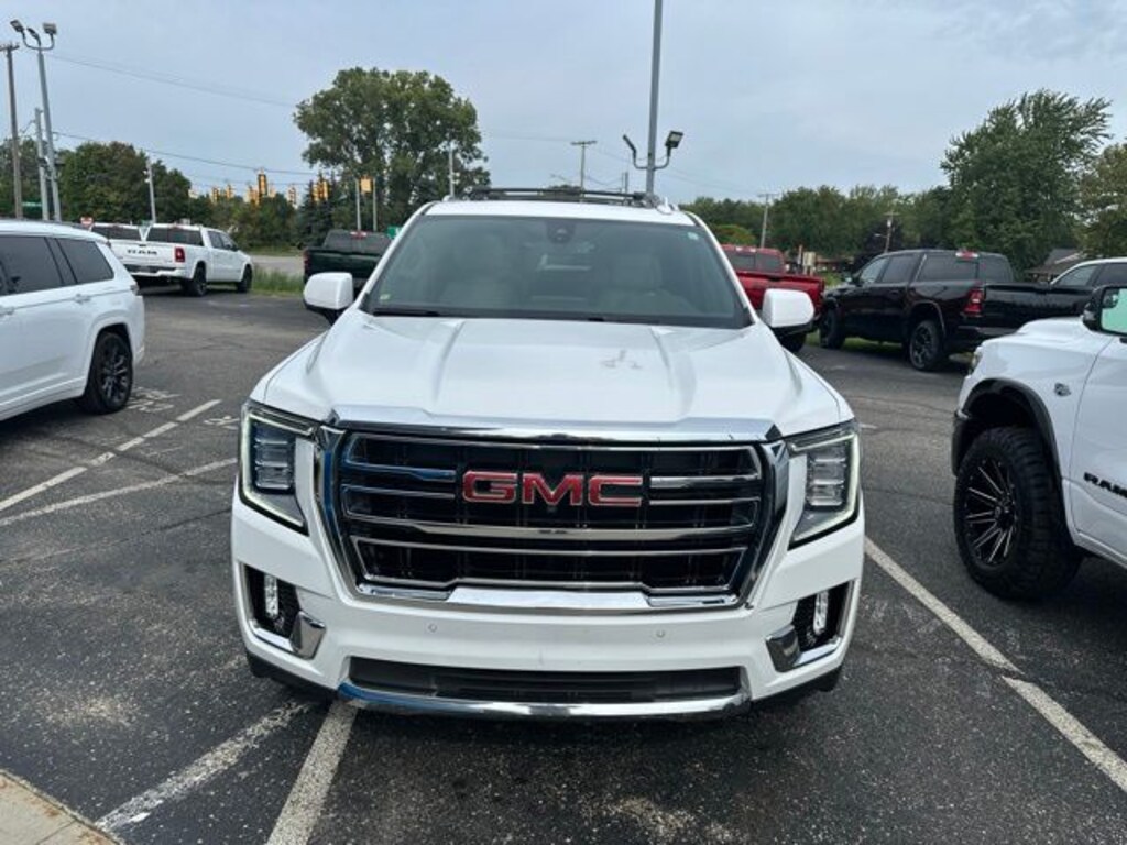 Used 2021 GMC Yukon XL SLT SUV