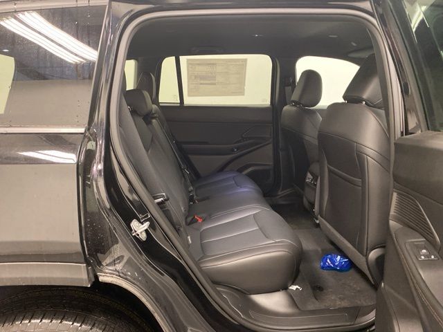 2026 Jeep Cherokee Limited - Photo 25