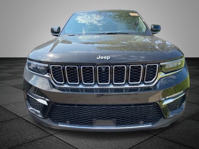 2024 Jeep Grand Cherokee Limited photo 2