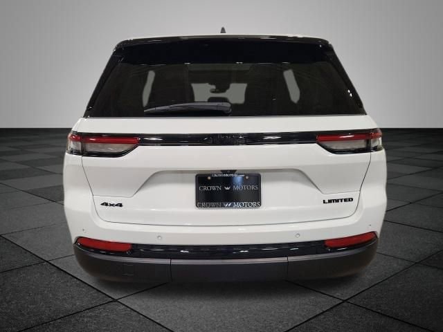2023 Jeep Grand Cherokee Limited photo 3