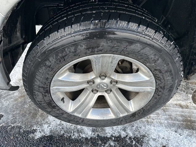 2013 Ram 1500 Sport photo 2