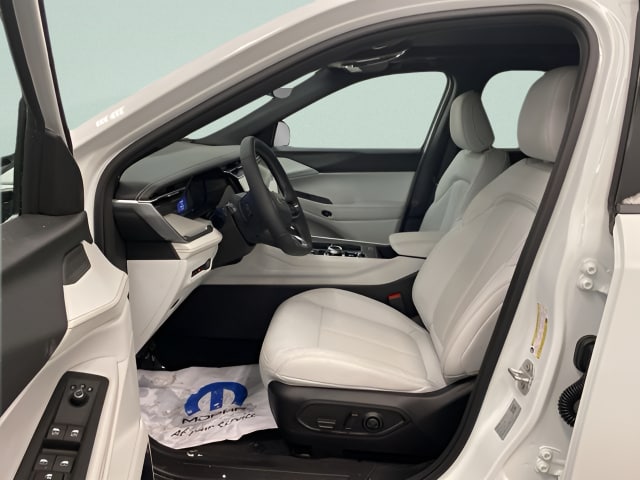 2026 Jeep Cherokee Limited - Photo 8