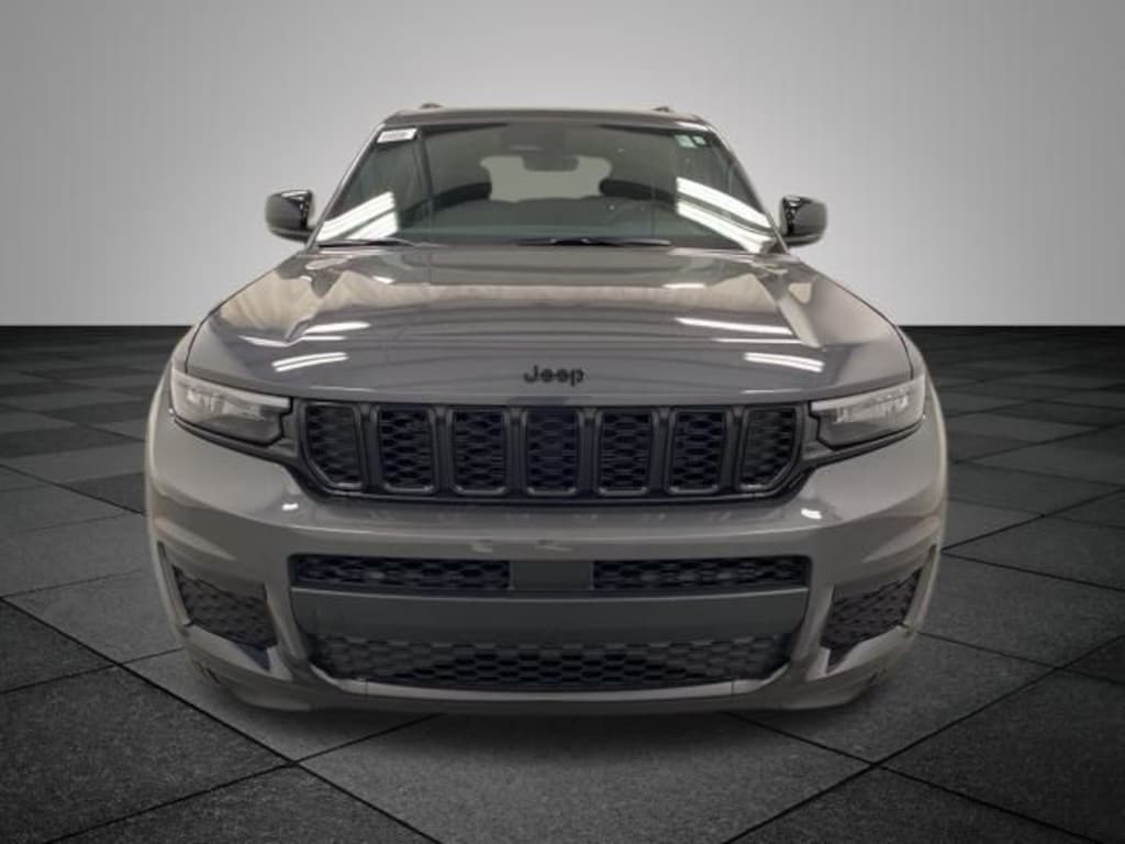 Used 2025 Jeep Grand Cherokee L Altitude X SUV