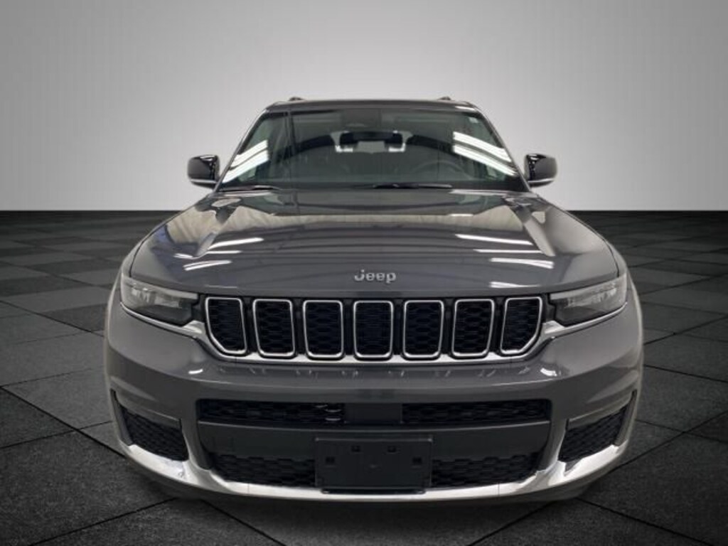 Used 2023 Jeep Grand Cherokee Limited SUV