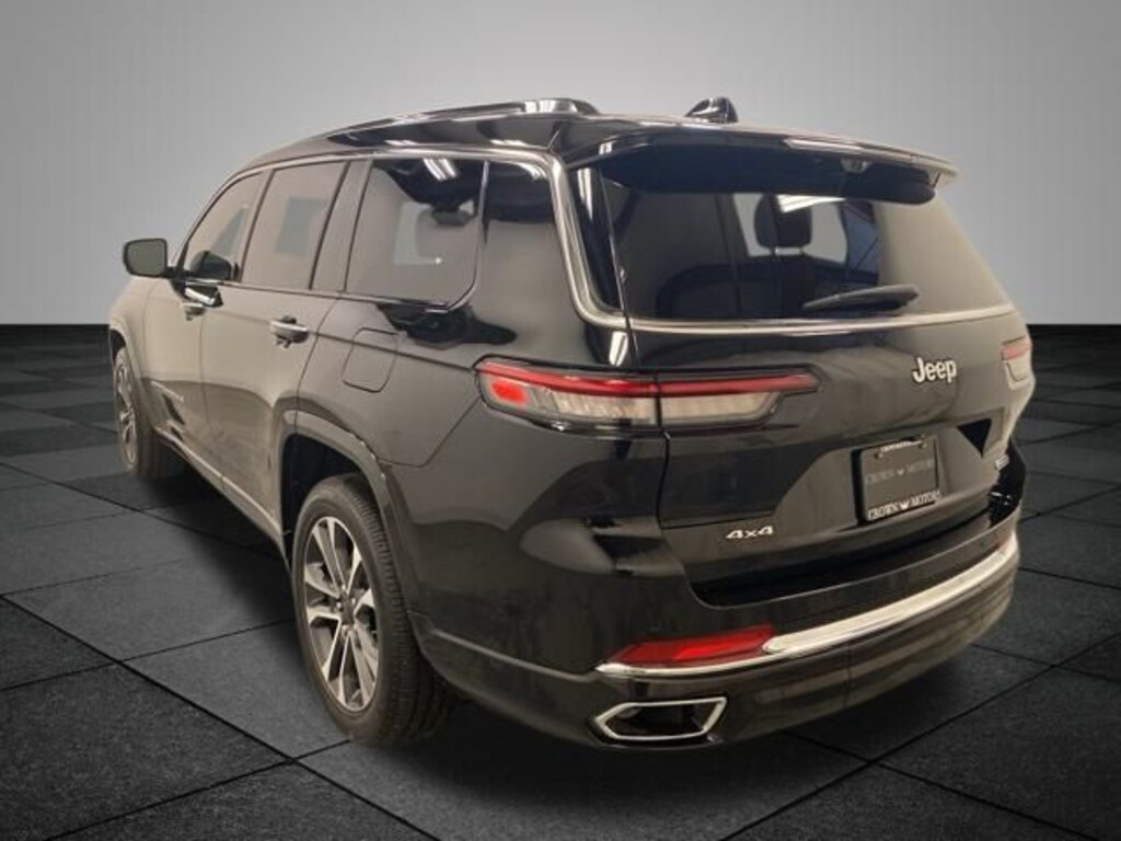 Used 2023 Jeep Grand Cherokee Overland SUV