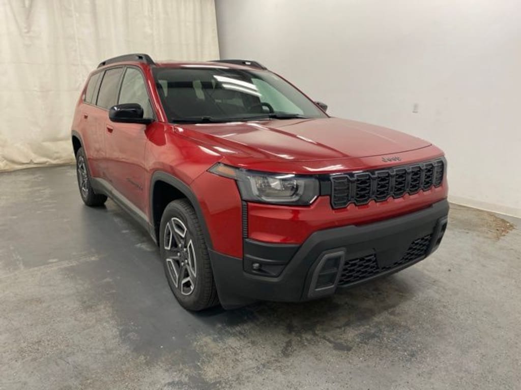 Used 2026 Jeep Cherokee Laredo SUV