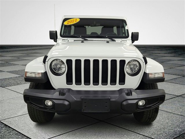 Used 2021 Jeep Wrangler Unlimited Sahara Altitude with VIN 1C4HJXEG0MW697137 for sale in Holland, MI