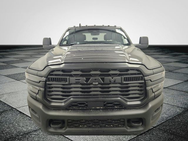 2025 Ram 2500 Tradesman photo 2