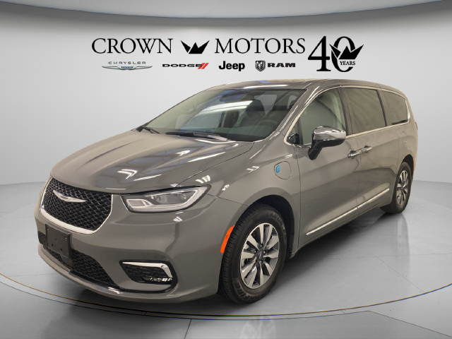 2023 Chrysler Pacifica Hybrid Limited
