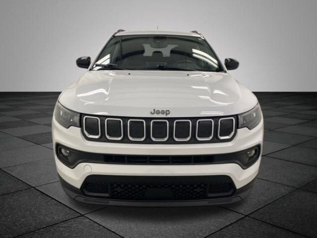 Used 2022 Jeep Compass Latitude SUV
