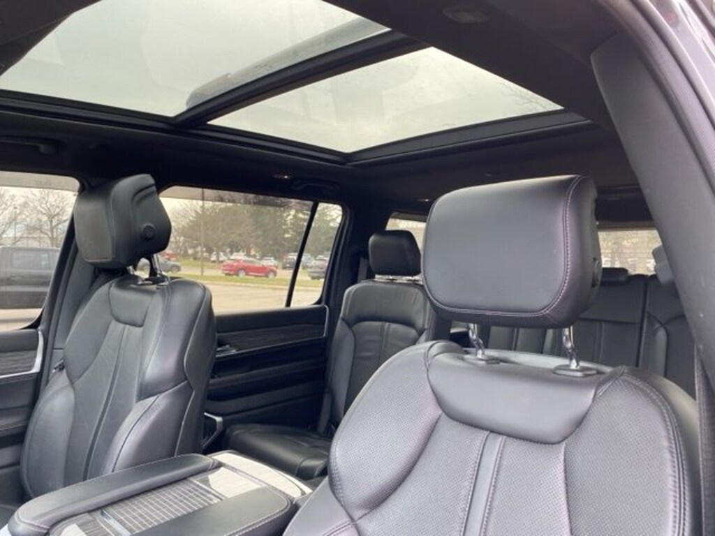 Used 2022 Jeep Wagoneer Series II SUV