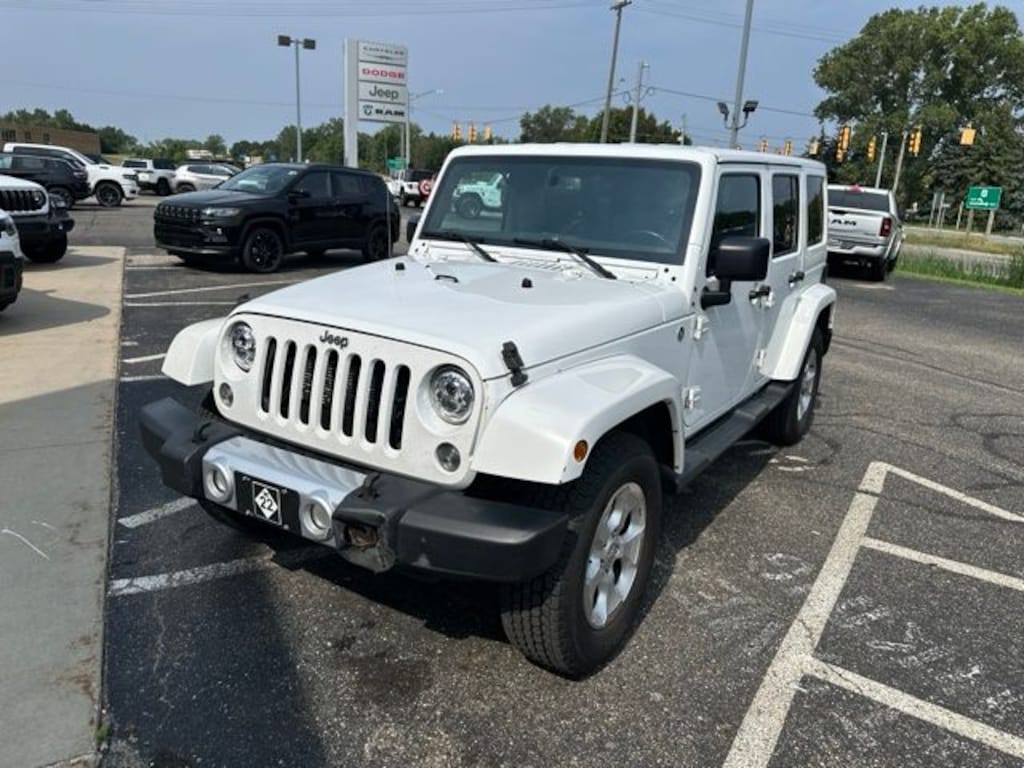 Used 2015 Jeep Wrangler Unlimited Unlimited Sahara SUV
