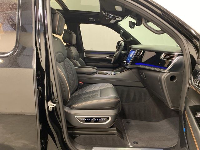 2024 Jeep Grand Wagoneer Series III - Photo 29