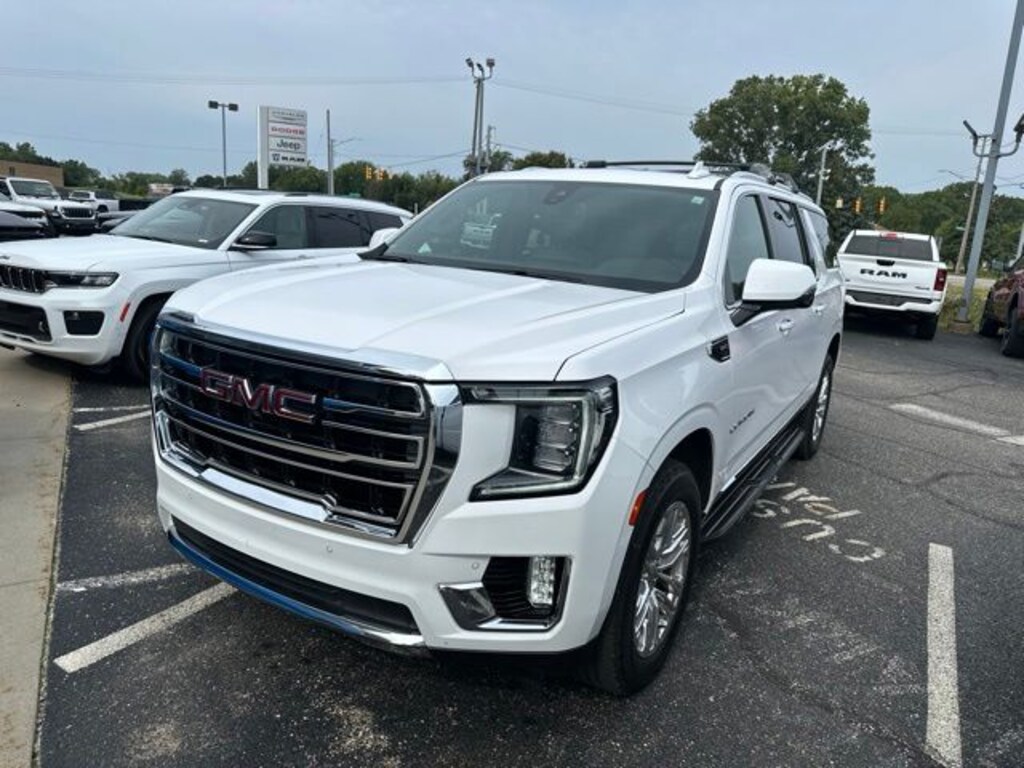 Used 2021 GMC Yukon XL SLT SUV