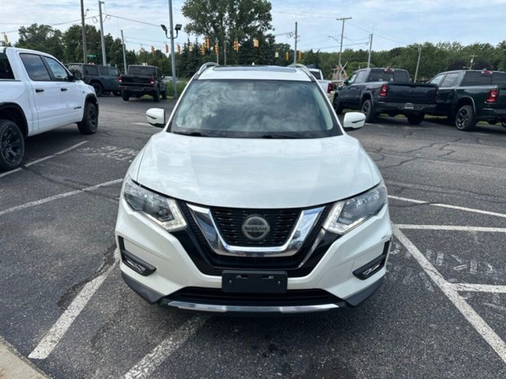Used 2018 Nissan Rogue SV SUV