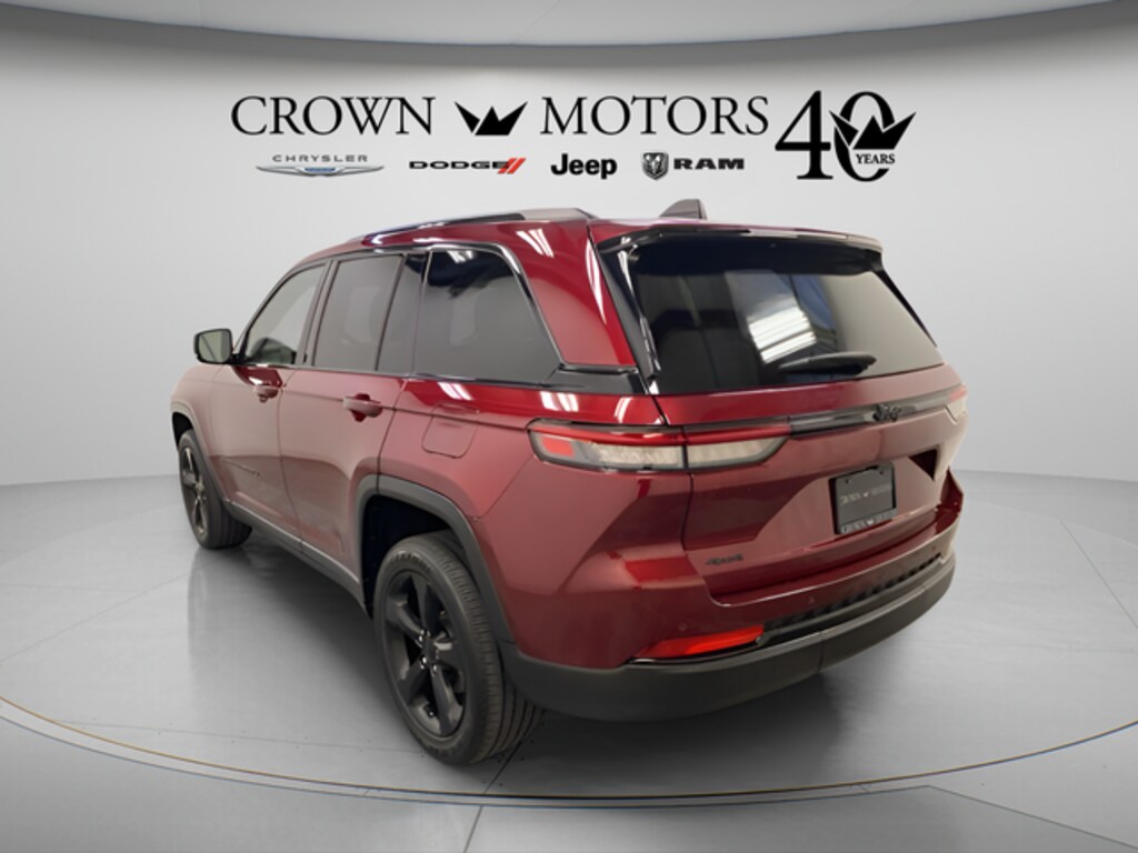 Used 2023 Jeep Grand Cherokee Altitude X SUV