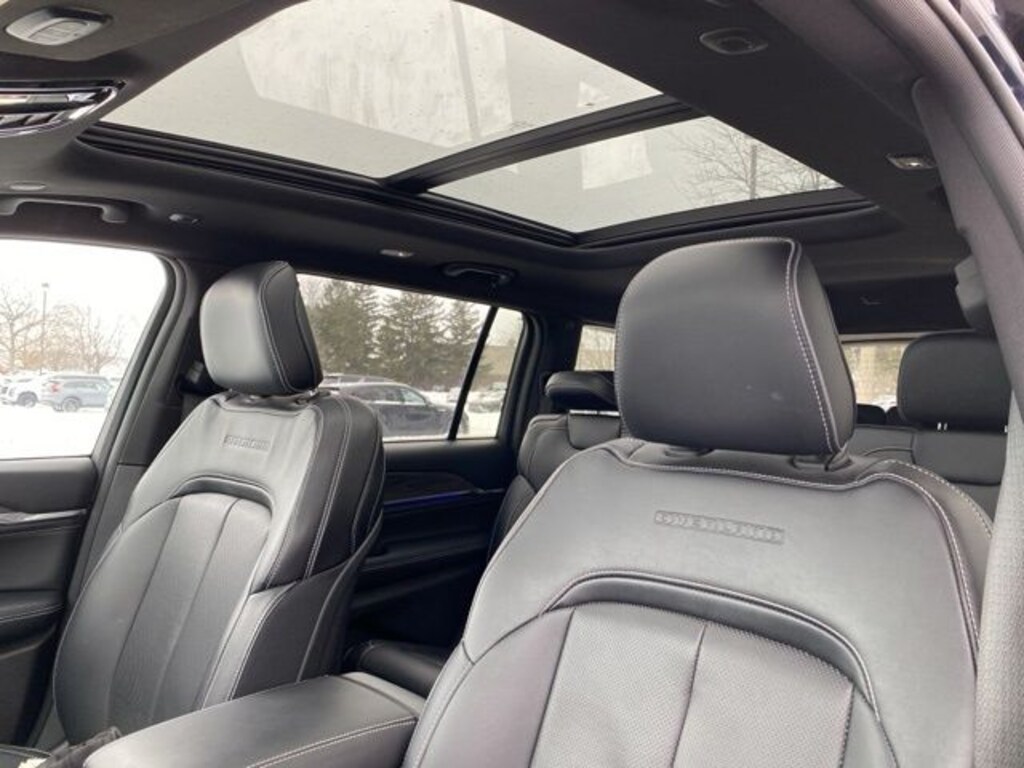 Used 2024 Jeep Grand Cherokee L Overland SUV