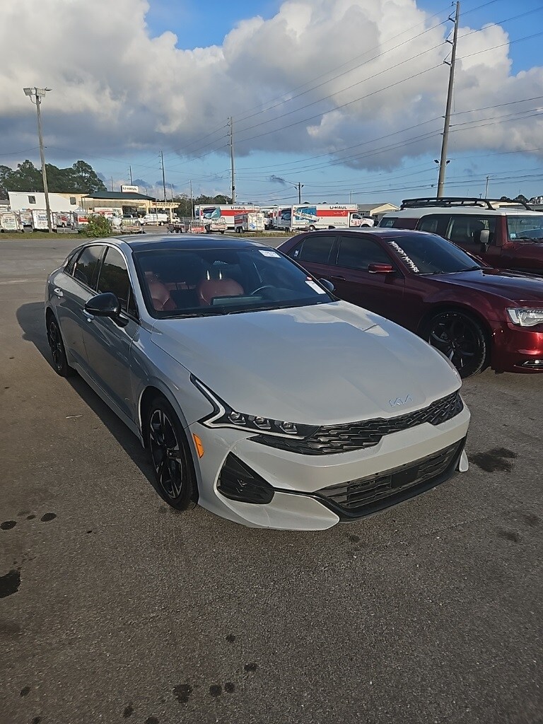 2023 Kia K5 GT-Line photo 2
