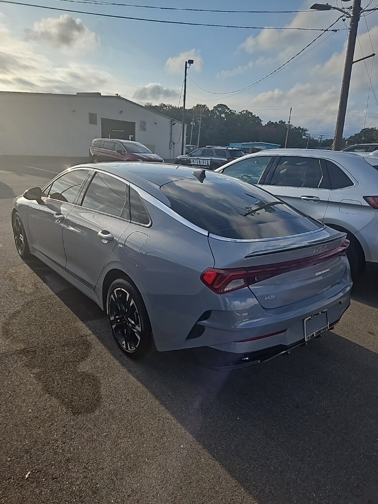 2023 Kia K5 GT-Line photo 4