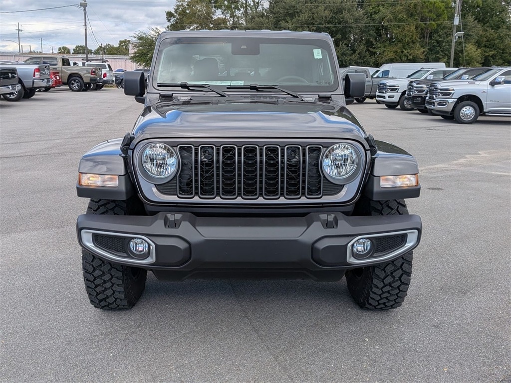 New 2025 Jeep Gladiator High Tide Pickup